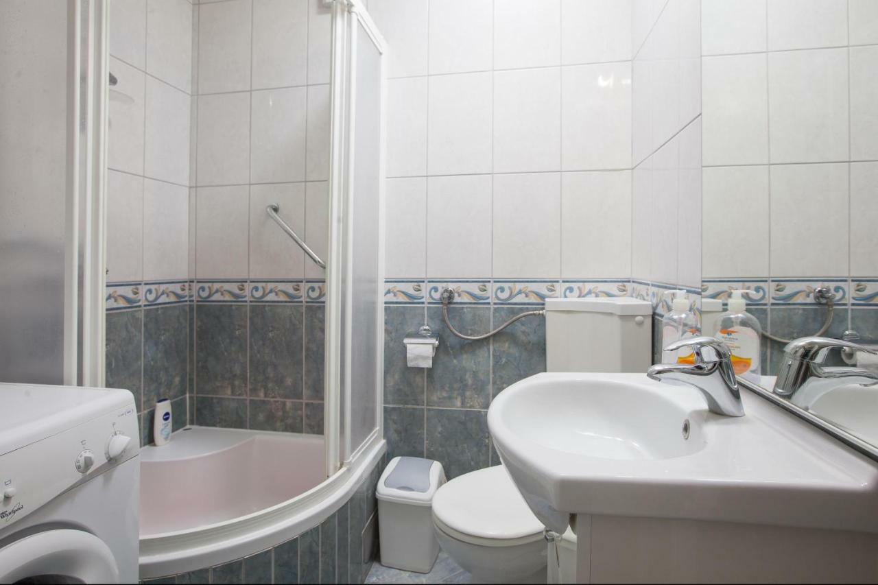Apartment Dolores Makarska Extérieur photo